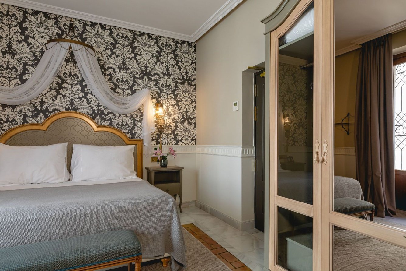 Superior Hotel Gravina 51 Sevilla Superior Hotel Gravina 51 Sevilla