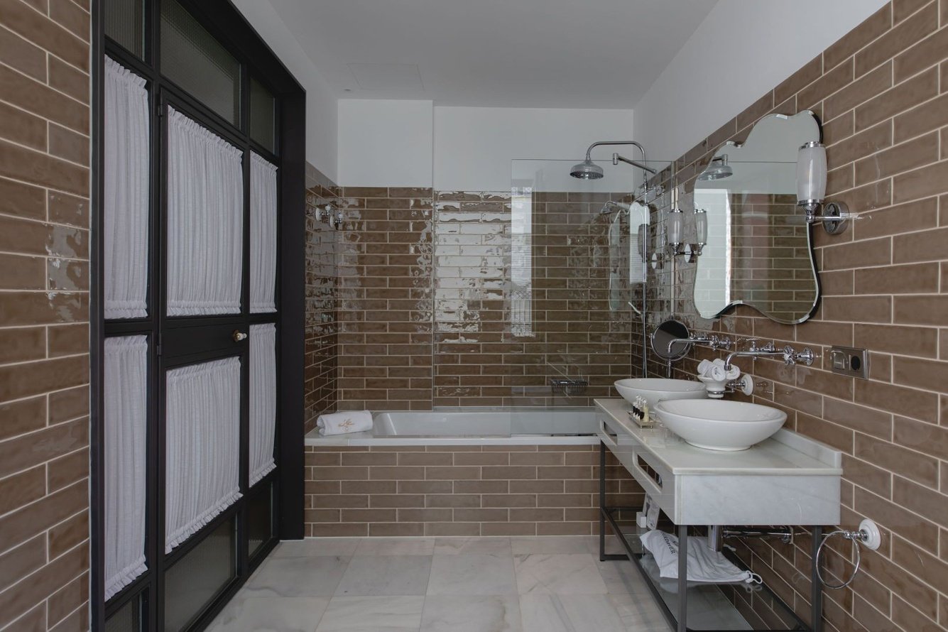 Superior Hotel Gravina 51 Sevilla Superior Hotel Gravina 51 Sevilla