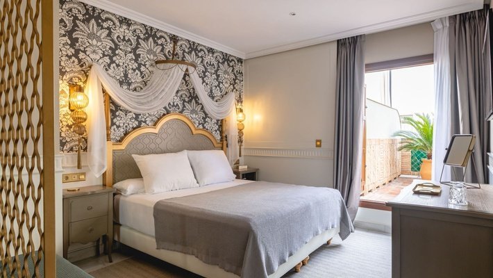 Preferente con terraza Hotel Gravina 51 Sevilla Preferente con terraza Hotel Gravina 51 Sevilla
