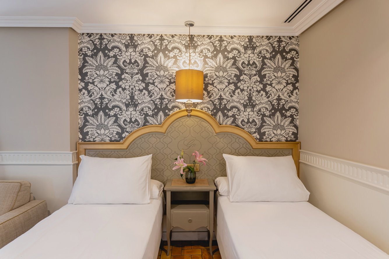 Apartamento Hotel Gravina 51 Sevilla Apartamento Hotel Gravina 51 Sevilla